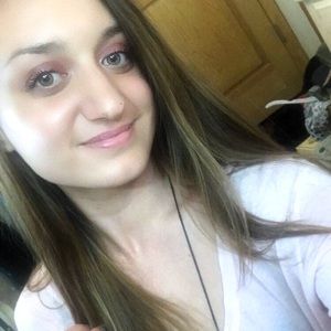 Meet your Posher, Lizz